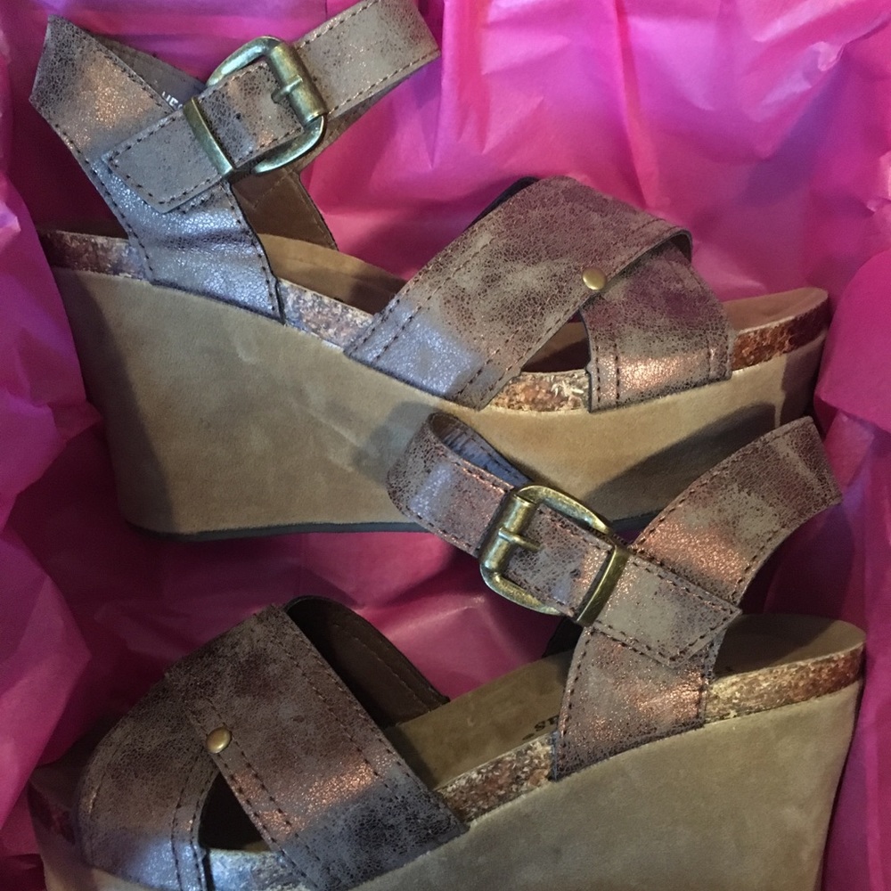 Women size 6 shoes
